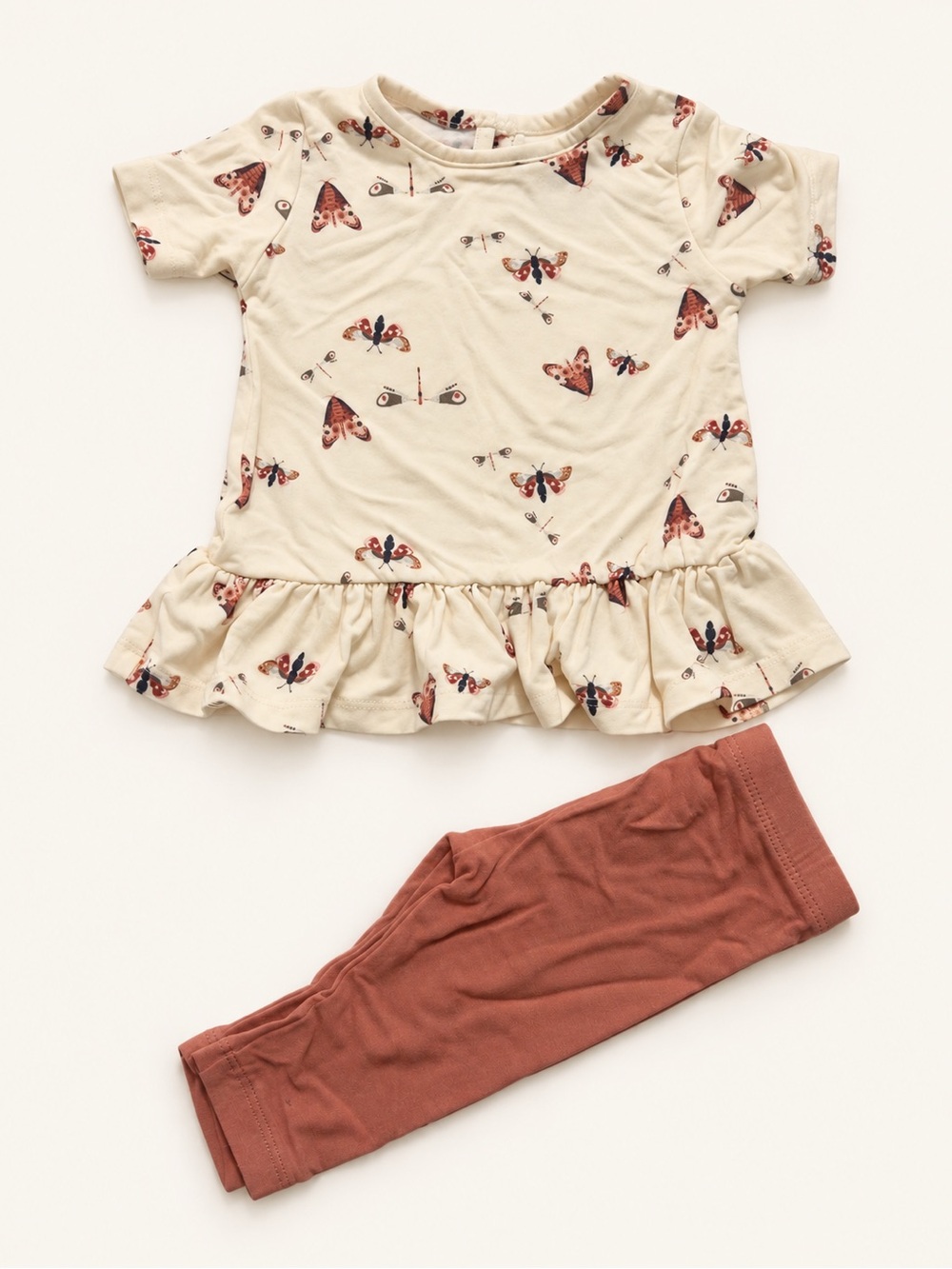 Baby' blush Leggings with Cream Butterfly Top - bamboo